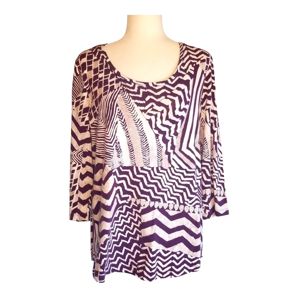 Chico's Cotton Purple and White Top With Geometric Patterned